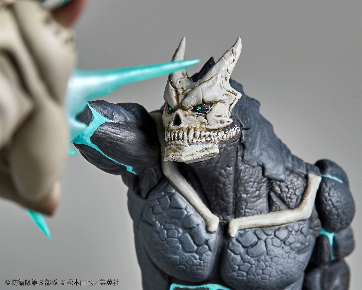 Kaiju No. 8 - Kaiju No. 8 vs Kaiju No. 9 1/18 Scale Figure Set