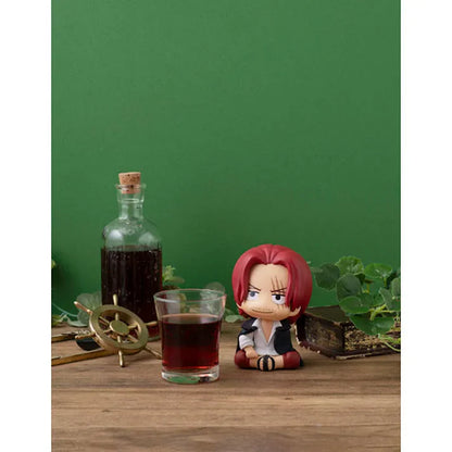 One Piece Look Up - Shanks